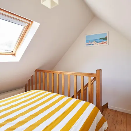 Holiday home Longere De Charme, Mousterlin Fouesnant